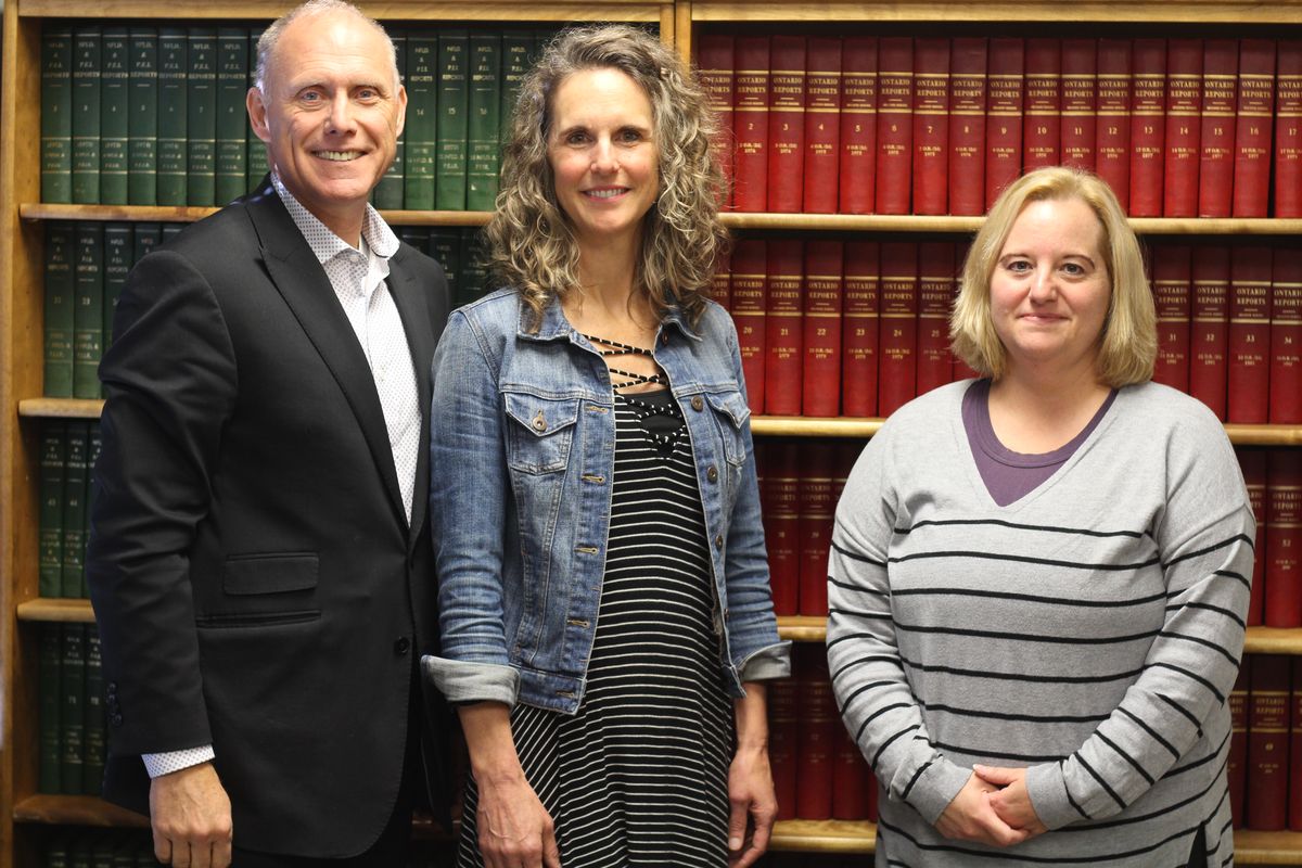 Lynda Perry, LaVonna Bussey, and Barry Bussey at Bussey Ainsworth